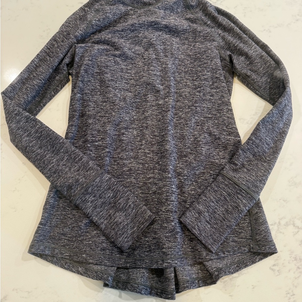lululemon athletica Charcoal Heather Long Sleeve Top